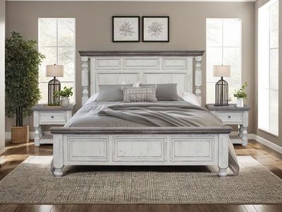BRAND NEW! SolId Wood Beautiful KING Bed