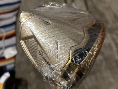 Taylor Made Qi35 Max Gold Designer Series
