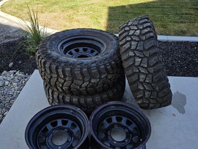 Cooper Discoverer 31x10.50R15LT x 3 plus 5 Rims