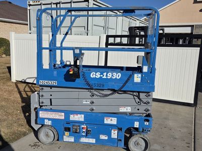 2018 Genie GS-1930 Scissor Lift