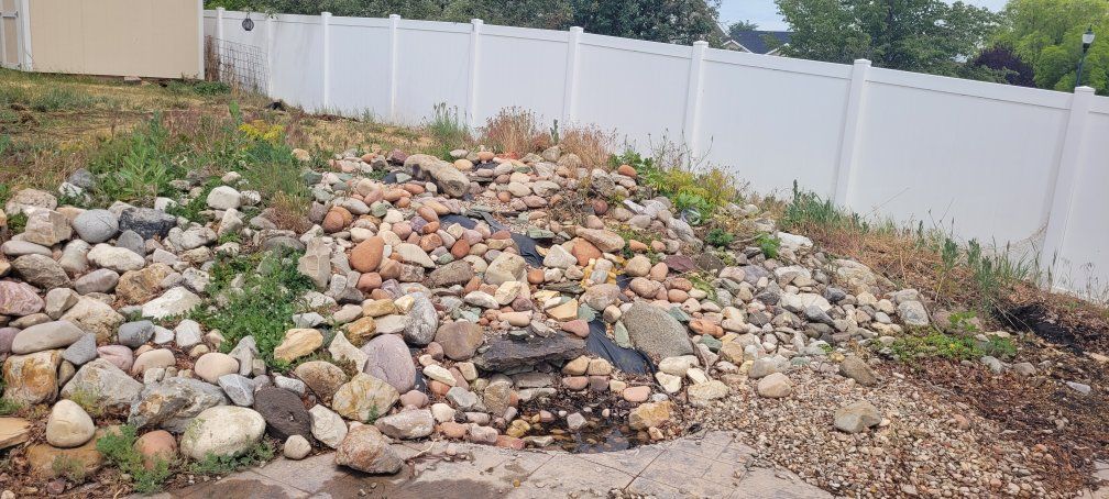 Free landscape rocks