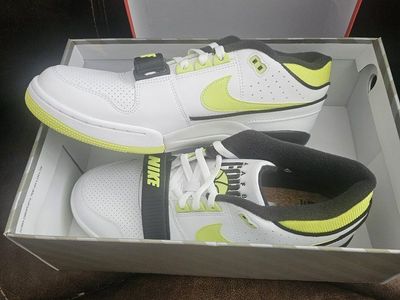 NIKE AAF88 SHOES