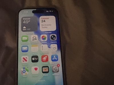 Unlocked iphone 15 128GB Pink