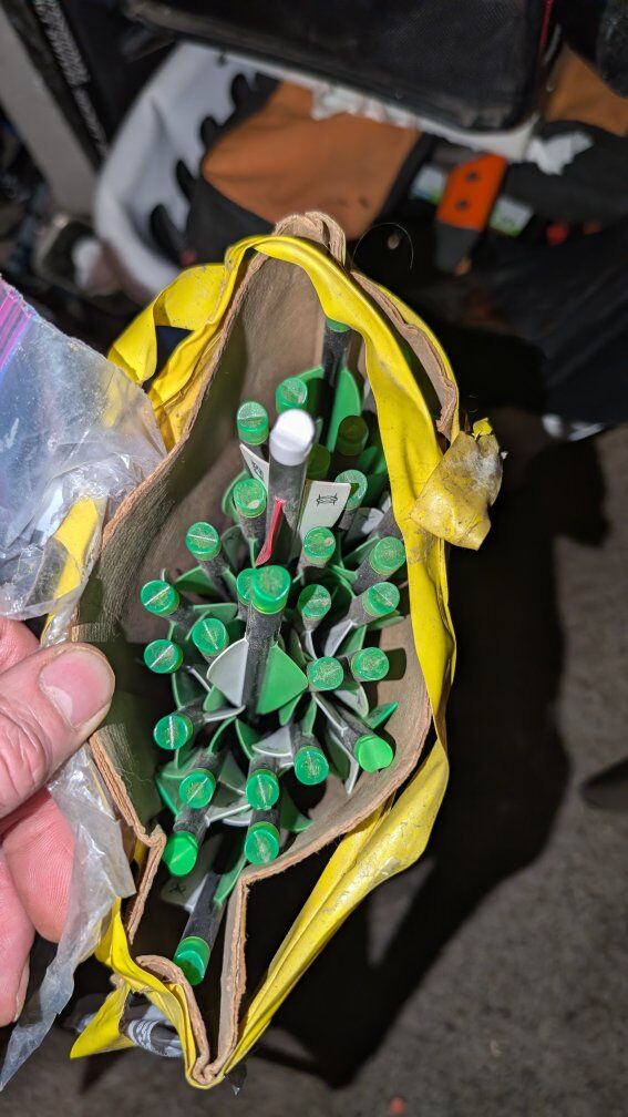 20" Carbon crossbow bolts