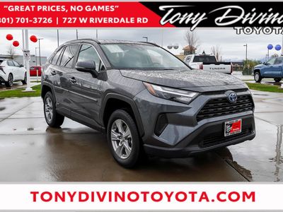 2024 Toyota RAV4 LE