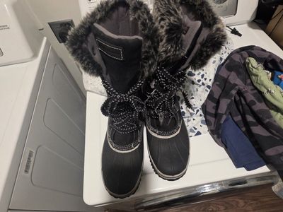 Eddie Bauer Hunt Pac Thermafill 200g Insulated Faux Fur Snow Boots Women's Size 9