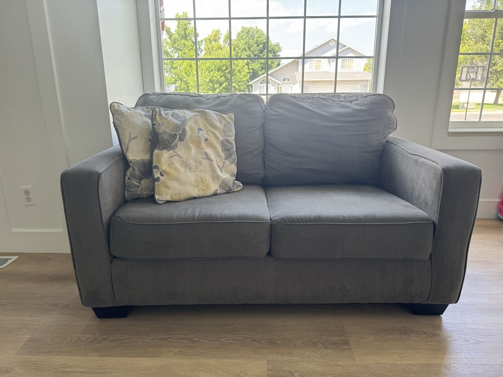 $1,500 – 3-Piece Living Room Set