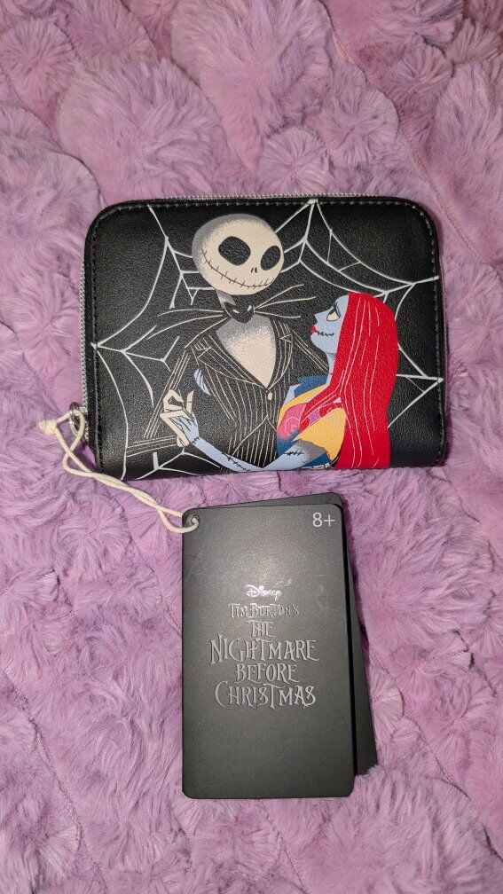 Nightmare Before Christmas Loungefly Zip Wallet NW