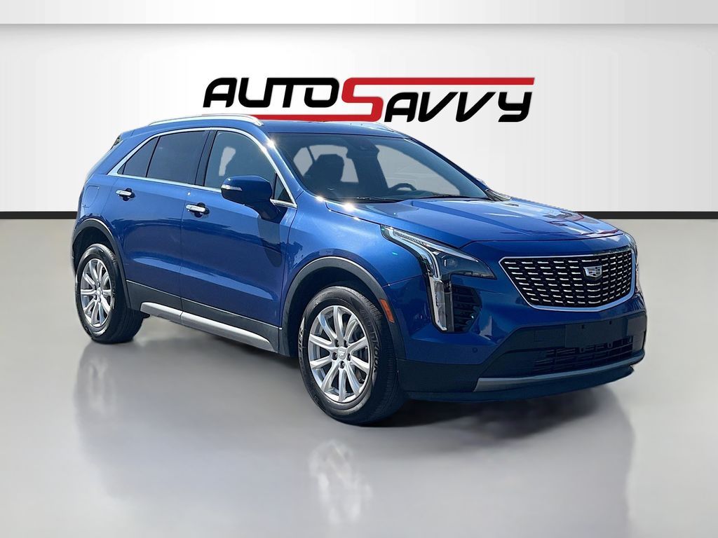 2022 Cadillac XT4 Premium Luxury