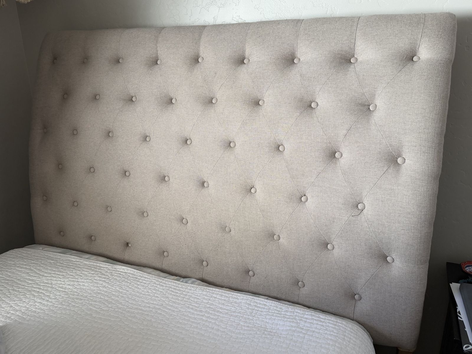 Tufted Headboard/footboard Bed Frame