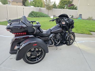 2021 Harley-Davidson CVO Tri Glide