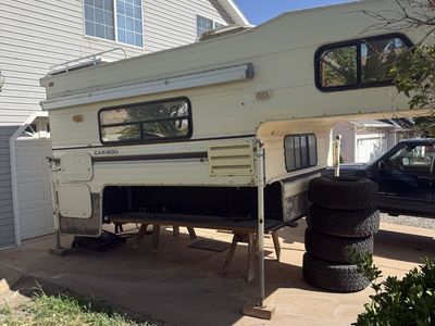 1992 caribou cab over camper