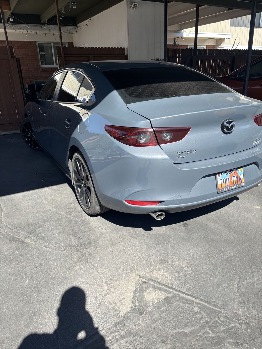2024 Mazda Mazda3 Sedan 2.5 S Carbon Edition