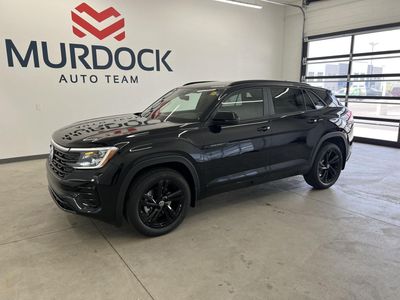 2026 Volkswagen Atlas Cross Sport SEL R-Line Black 4Motion