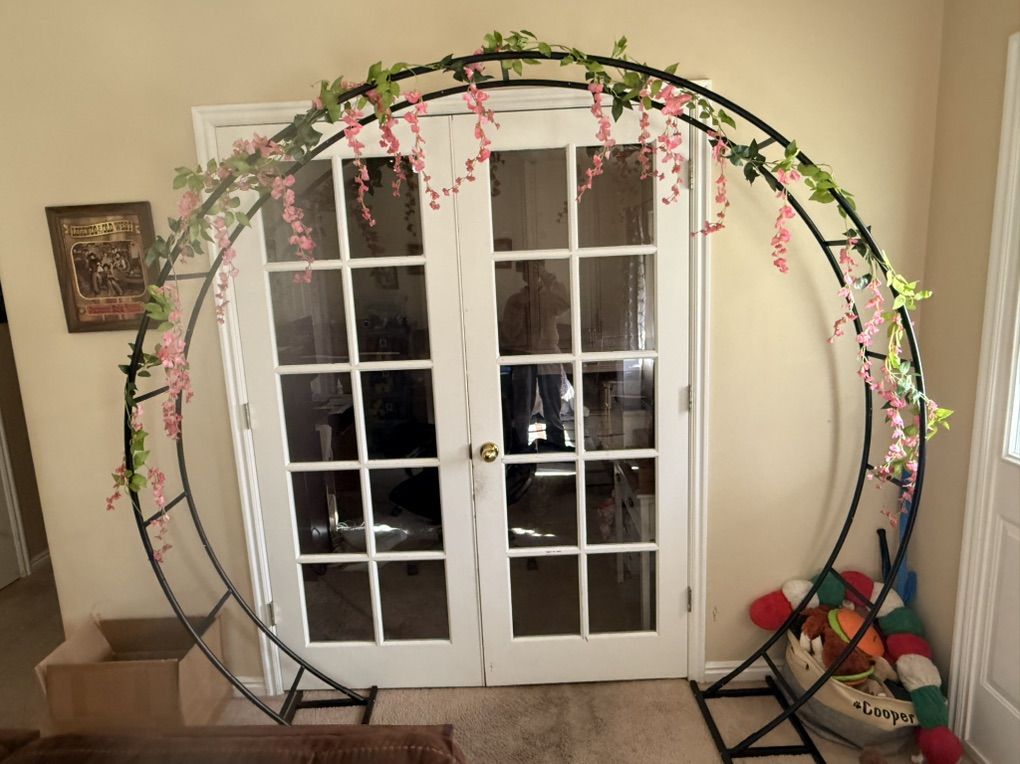 Lots Of Wedding Decorations