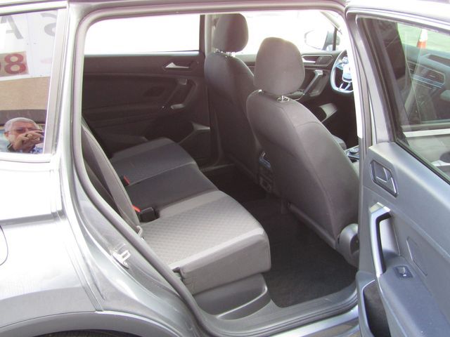 Main image 9