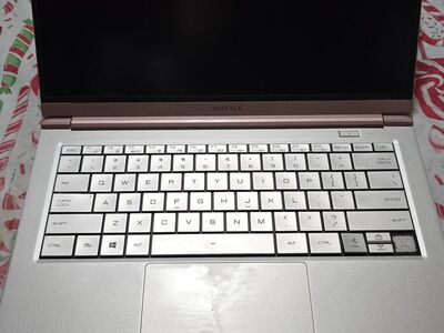 Motile 14 inch laptop