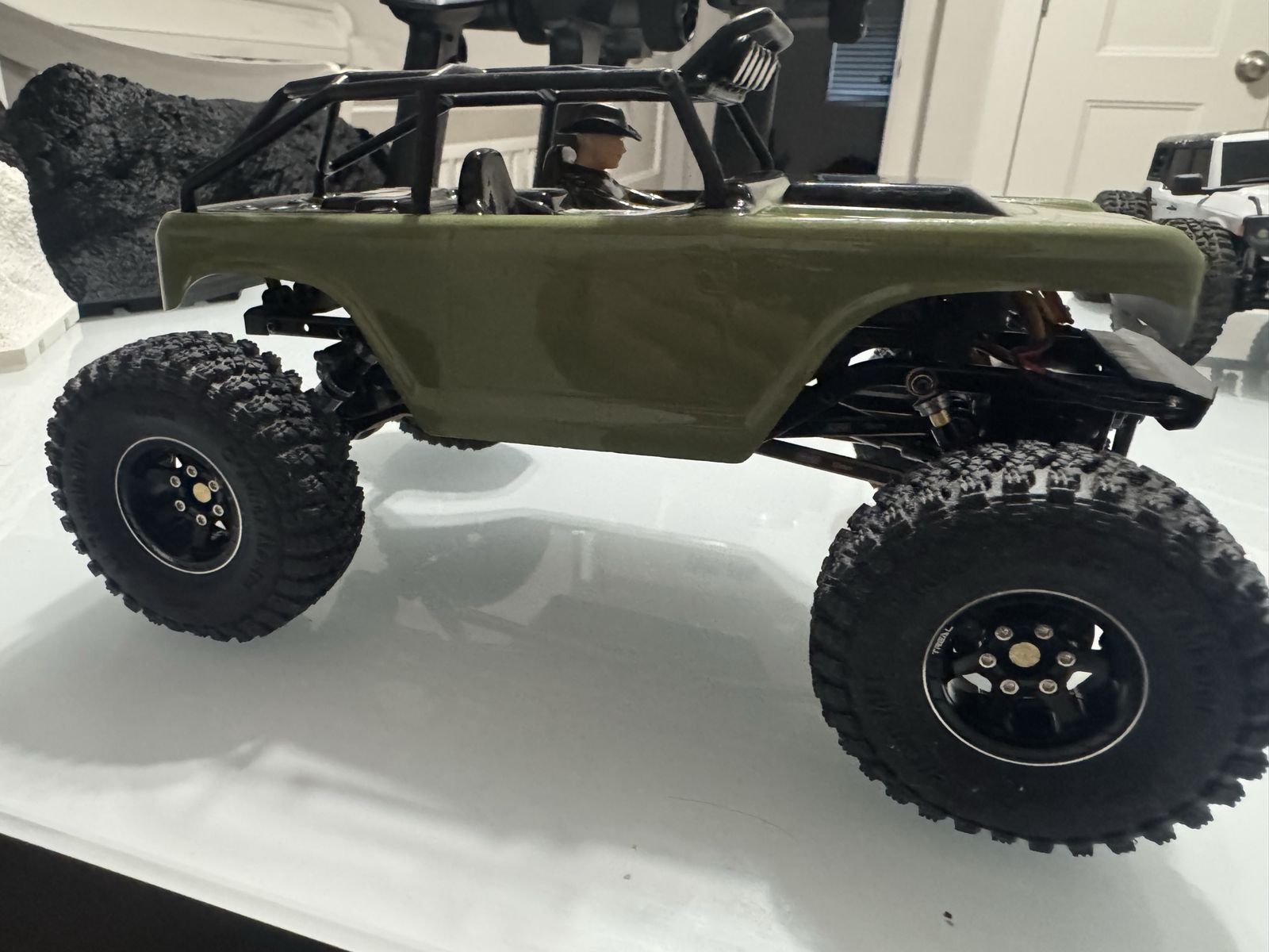 Scx24 deadbolt