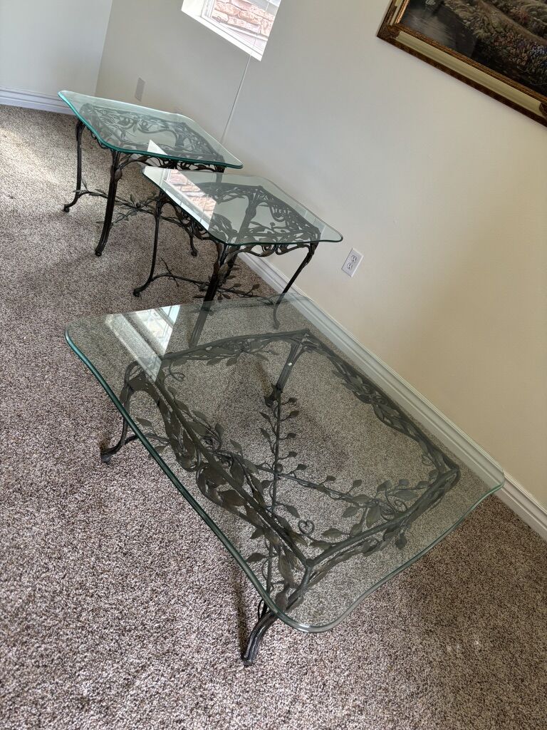 Beautiful Whimsical Glass Coffee Table and End Table Set
