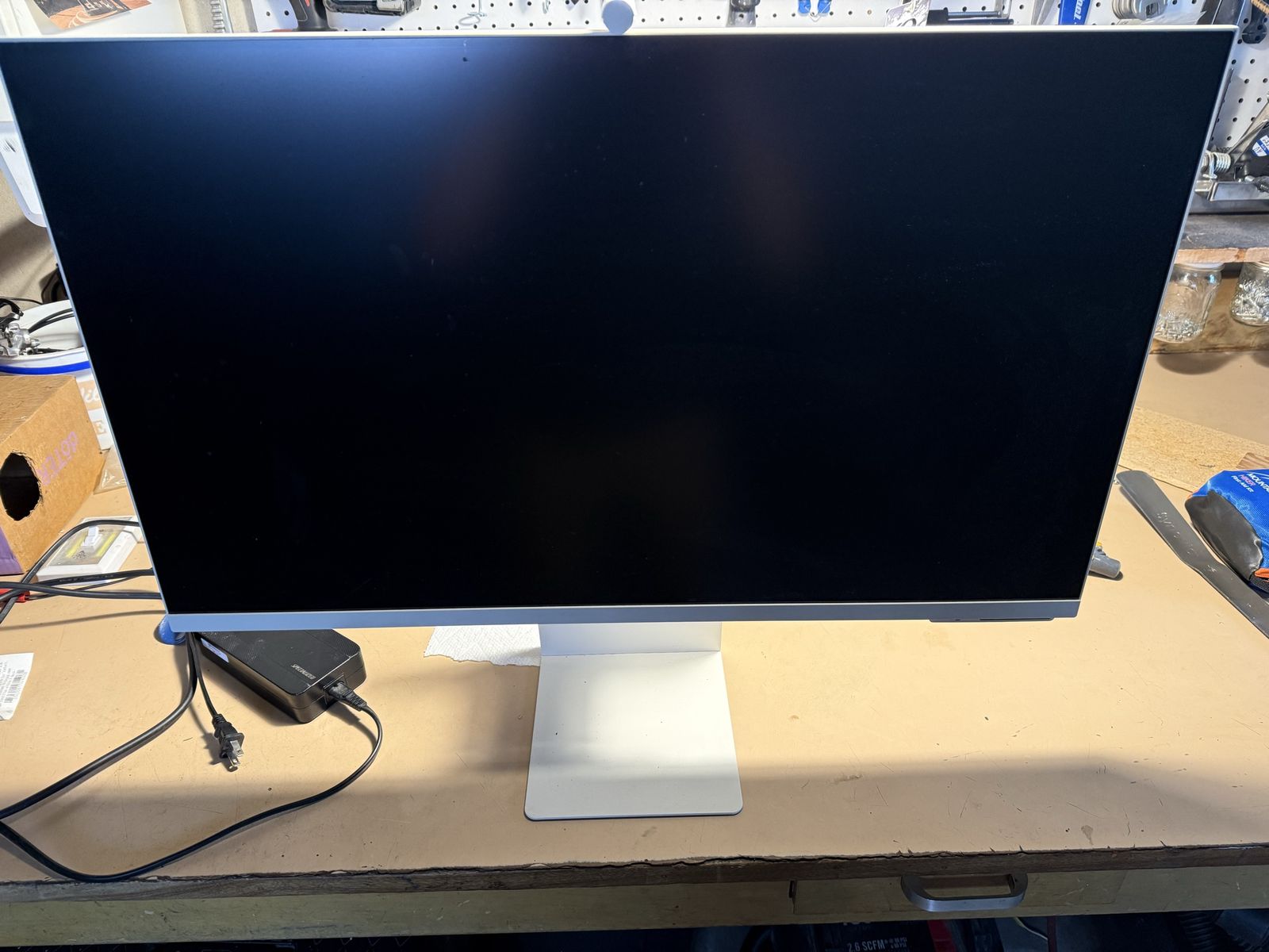 Samsung M8 32” Smart Monitor 4K UHD w/ Camera & Remote