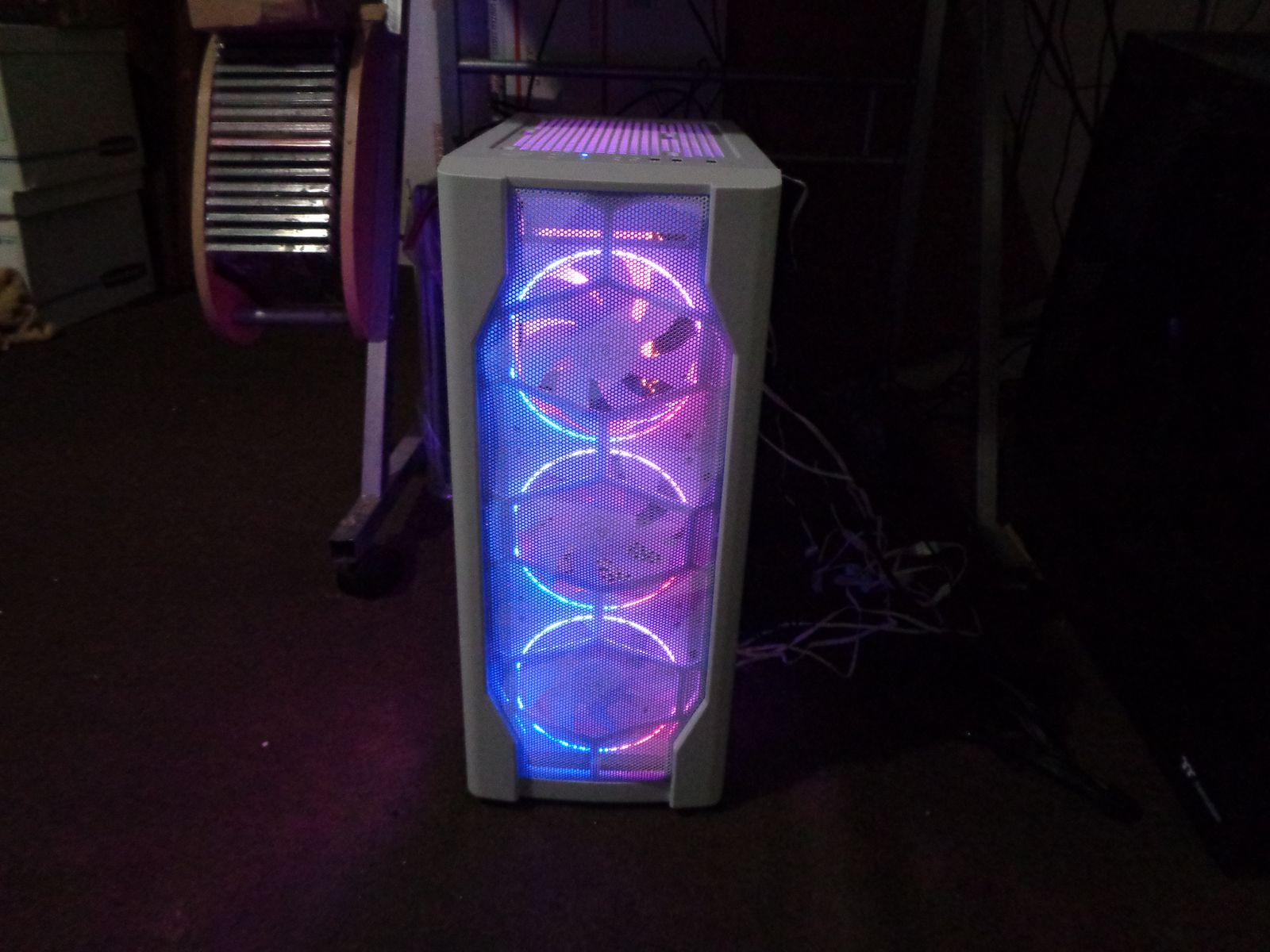 Kids Gaming Computer, ATX W/Intel i3-10100F, Nvidia 3050 6GB,Generic white case, cool looking build
