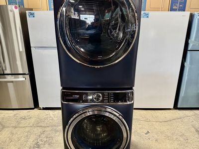 NEW GE FRONT LOAD WASHER AND DRYER SET WITH 1 YEAR WARRANTY