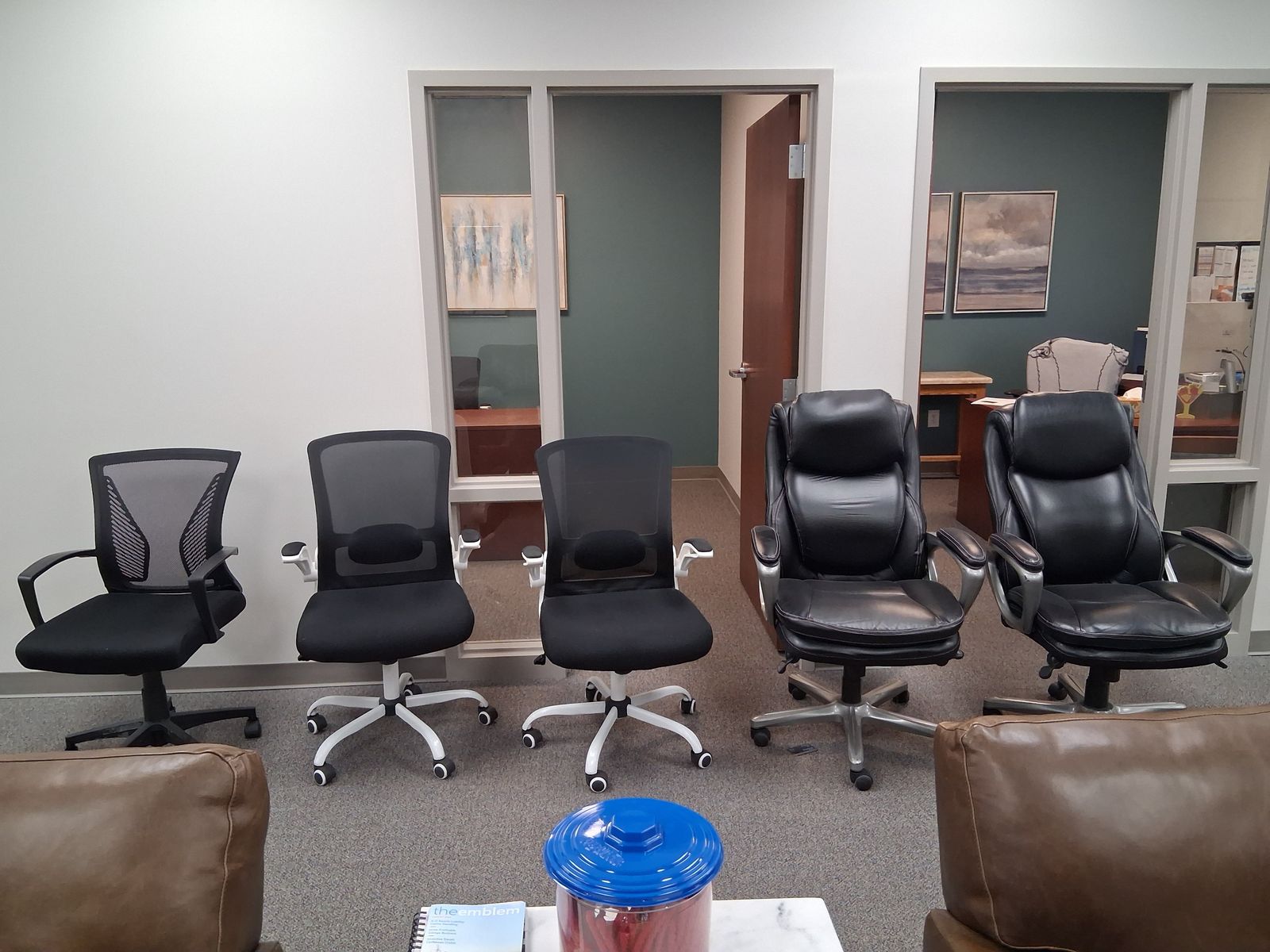 Used office chairs 