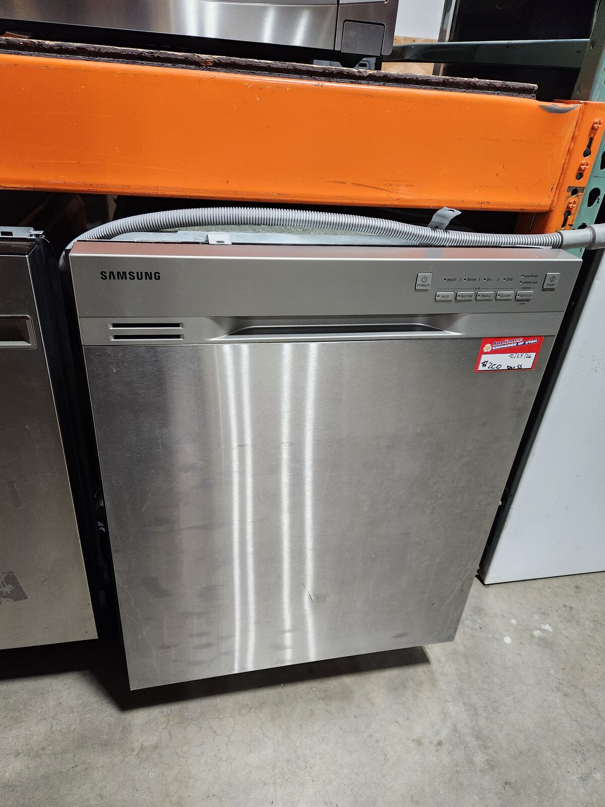 GREAT SAMSUNG STAINLESS STEEL DISHWASHER! W-WARRANTY