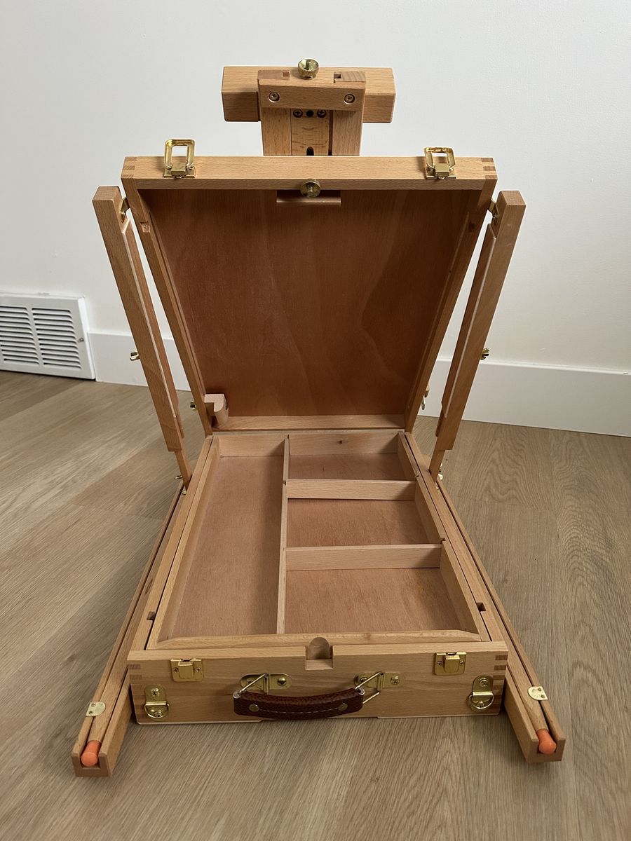 Main image 4