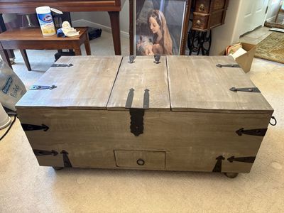 Storage Wood Chest Coffee table