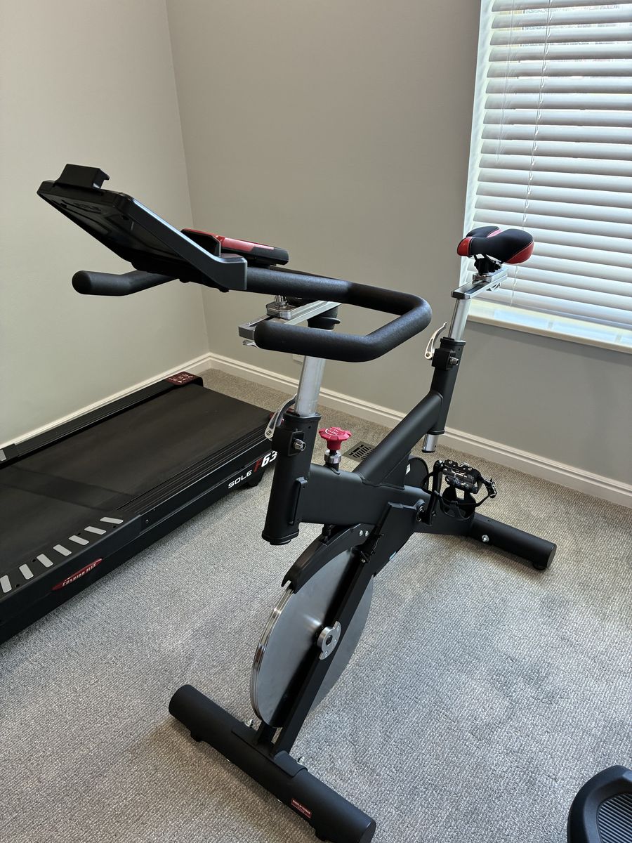 Sole exercise bike