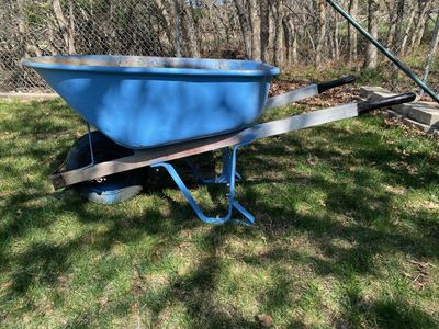 wheelbarrow wheel barrow, super big thick steel tub, Will last forever
