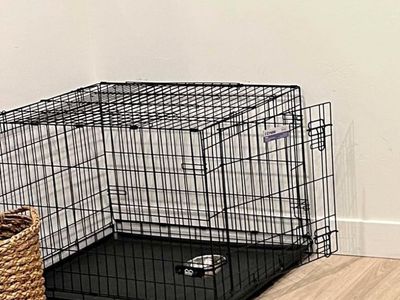30” Large Wire Metal Dog Crate Pet Kennel Cage with Secure Door Latches