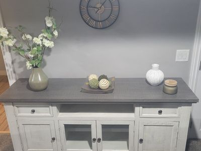 Entertainment Center/Buffet/Console