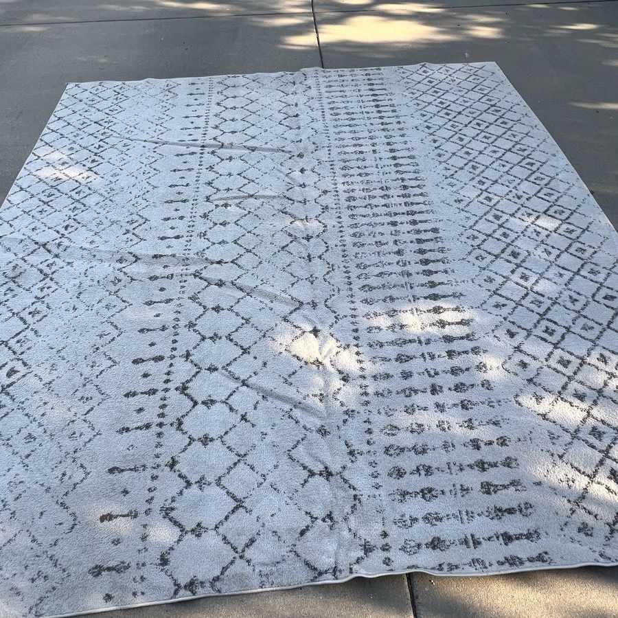 Free 10’ Square White & Gray Moroccan Trellis Rug