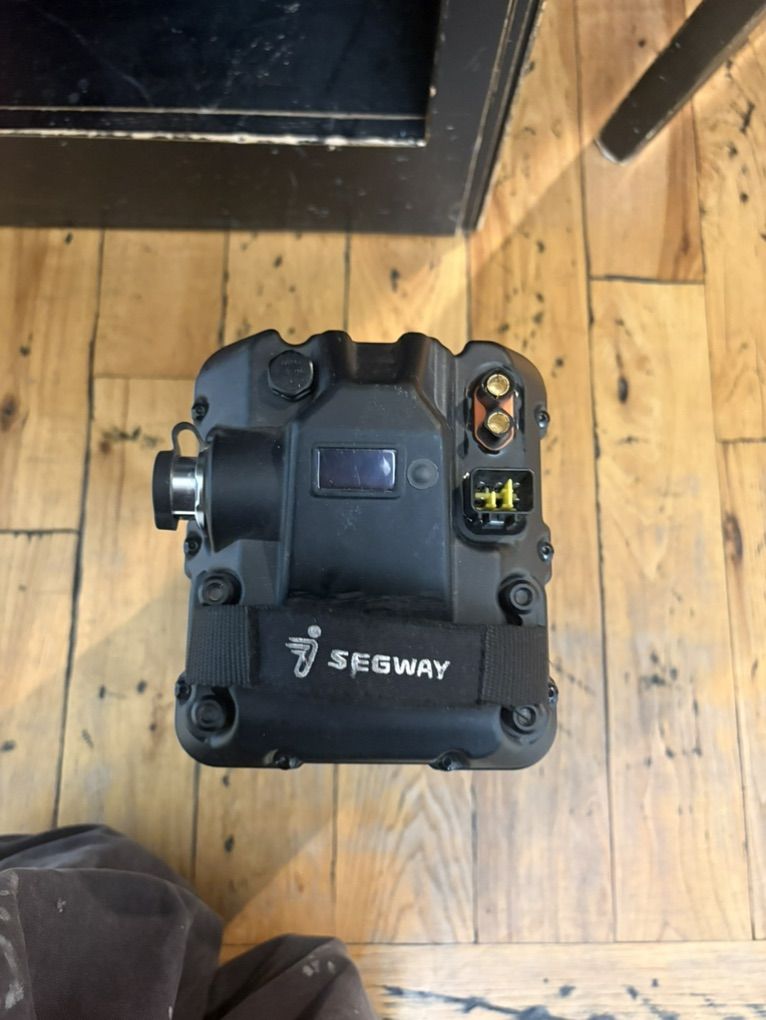 surron light bee battery 300 Miles with charger