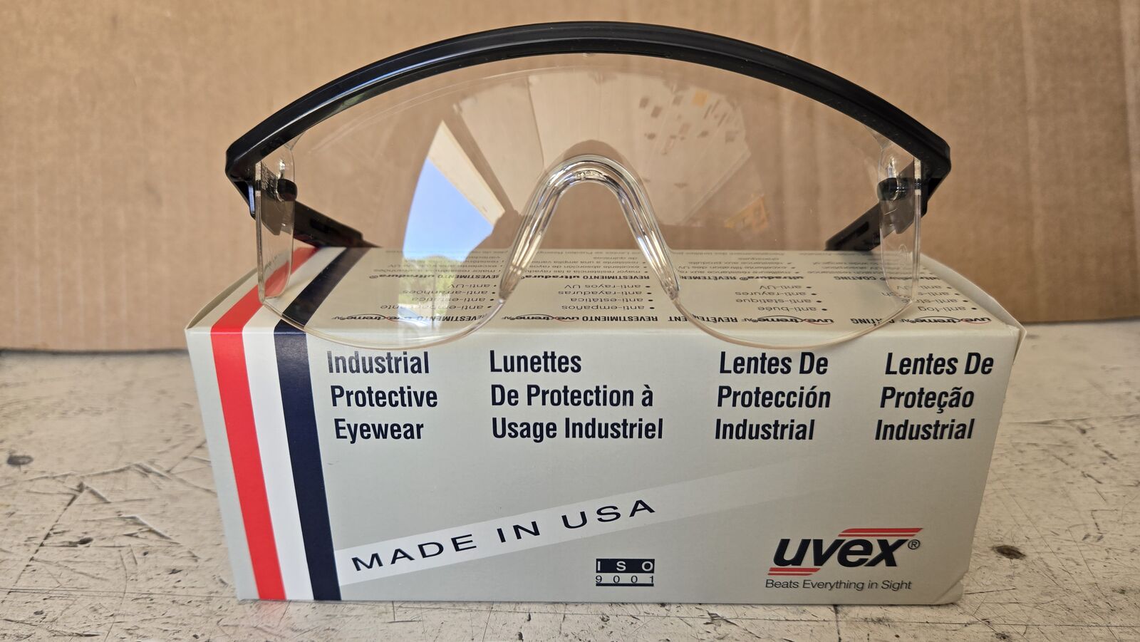 SAFTEY GLASSES 10 Total Pair.