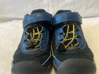 Keen Toddler Size 12 Blue/Black Hiking Shoes