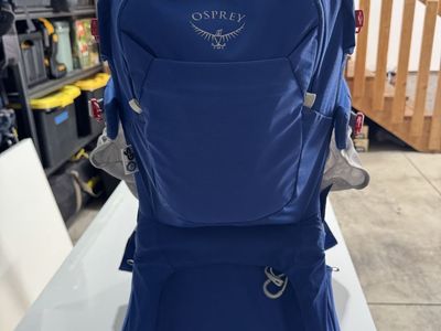 Osprey Poco Plus Child Carrier Backpack - Blue, Excellent Condition- New