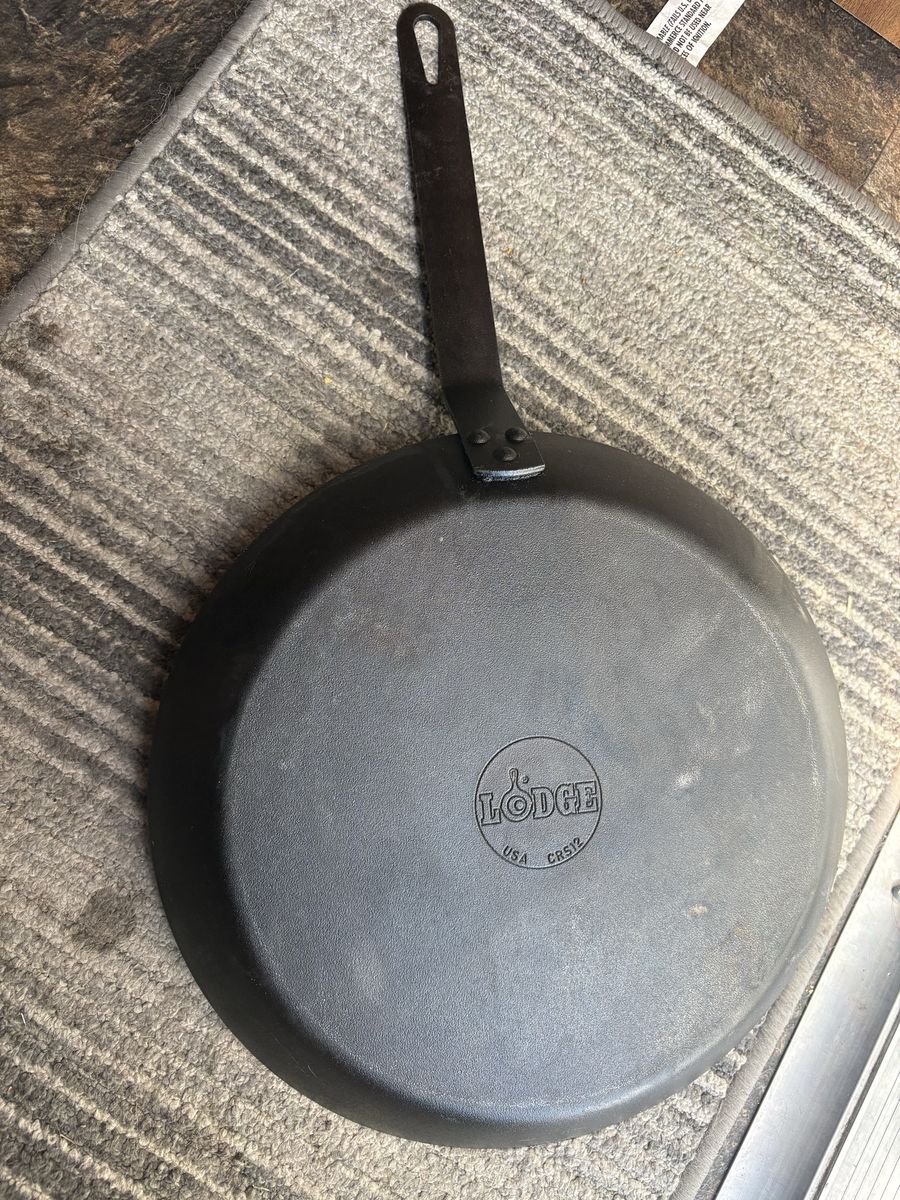 cast iron skillet 12 inch
