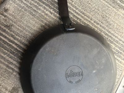 cast iron skillet 12 inch