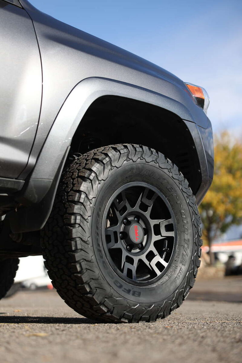 TRD Pro | Wheel Package | 17in Matte Black Toyota Rims | 265/70r17 BFG Ko2 | Toyota Tacoma | 4Runner | Tundra | 265 70 17
