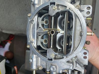 edelbrock carburetor