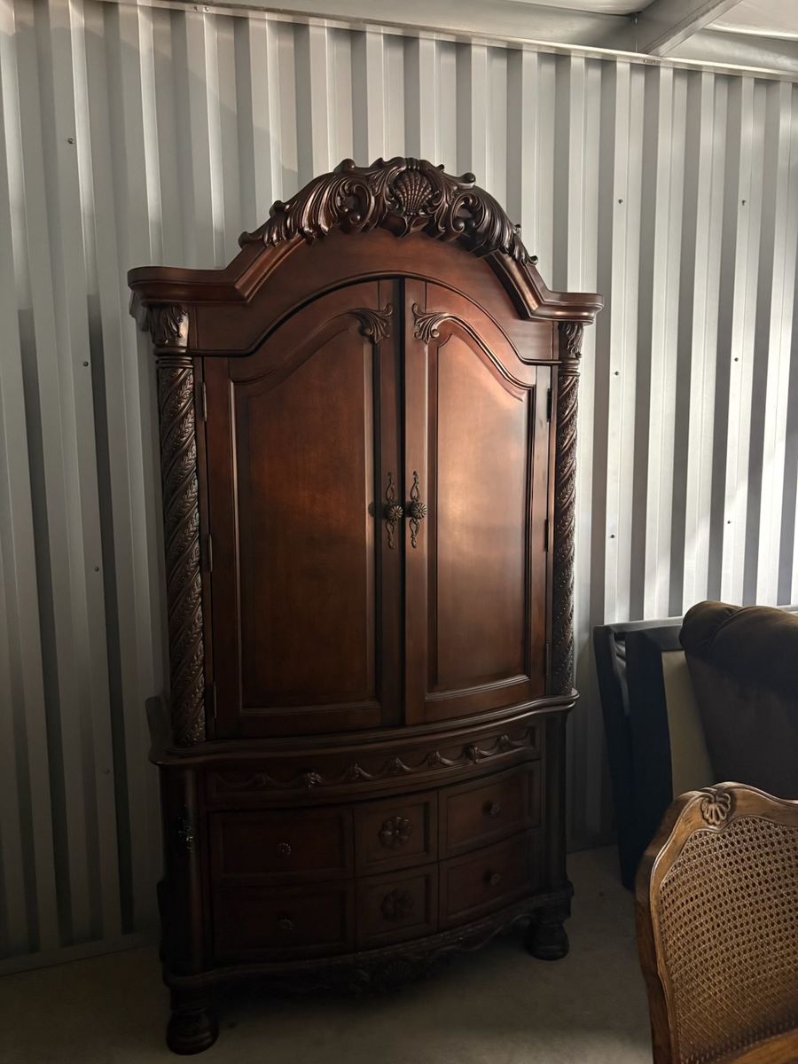 China linen closet