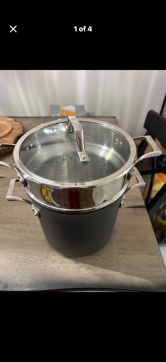 Calphalon pot and strainer set from Willams-Sonoma