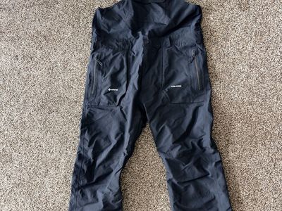 Volcom ski/snowboard pants XXL