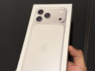 iPhone 17 pro max 2TB