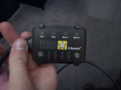 Pedal Commander PC51 - Compatible with most Nissan models