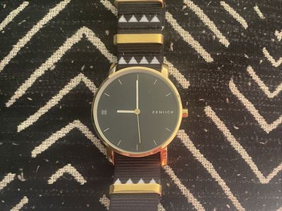 Zeniick Gold Tone Black Dial Watch with Interchangeable Nato Straps