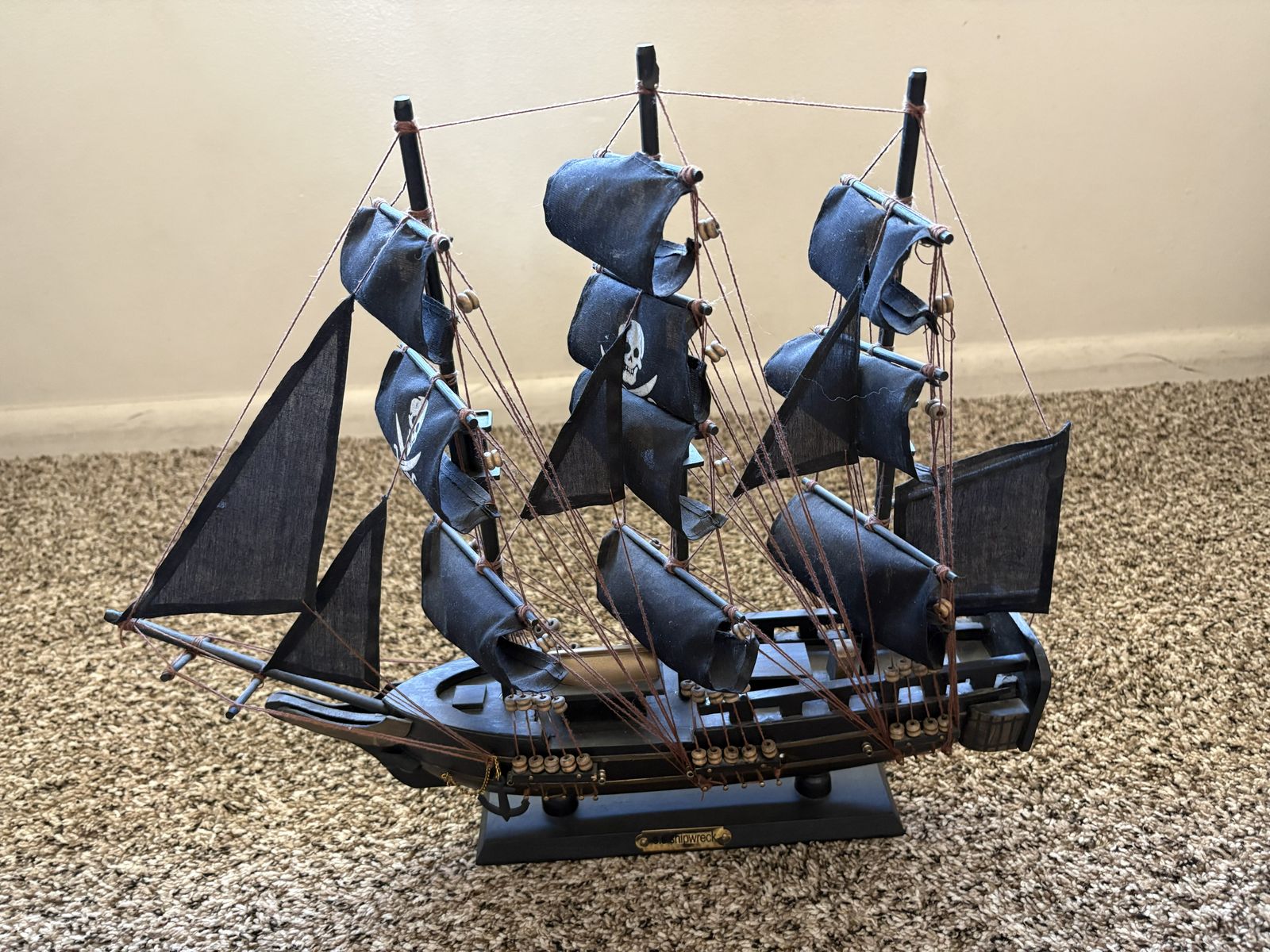 Model pirate ship